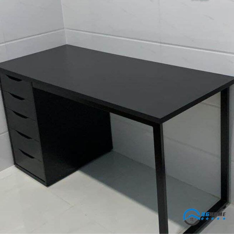 Ảnh bàn làm việc B303
